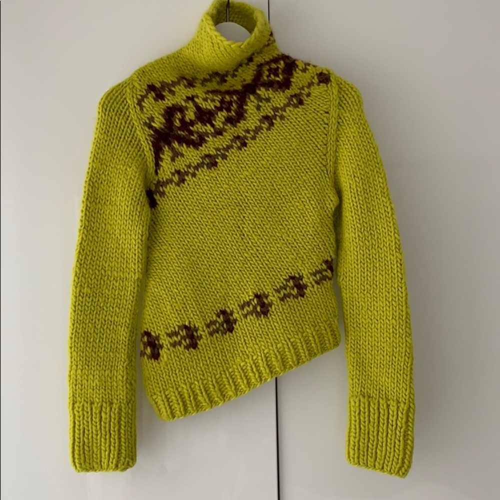 DKNY wool sweater size P
